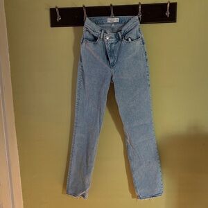 Abercrombie & Fitch Curve Love 90s Straight Ultra High Rise Jeans size 26 2R